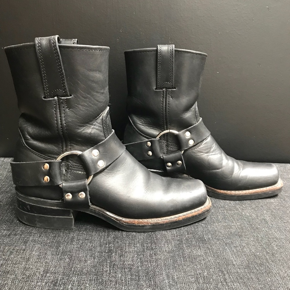 Frye Harness 8R Boots Size 6.5